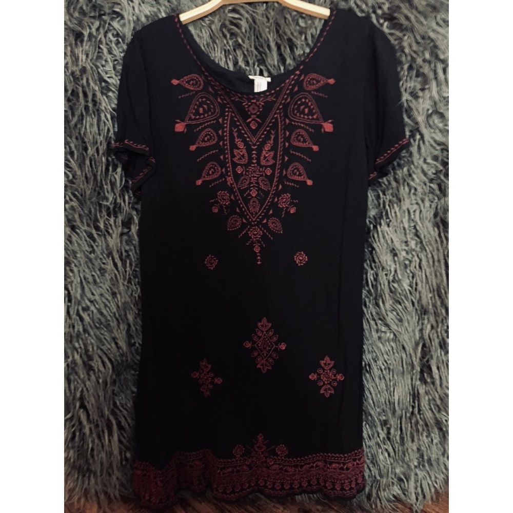 Black and red embroidered dress